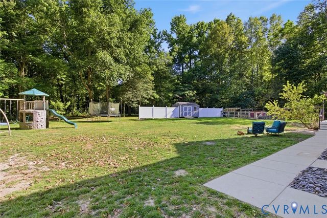 8405 E Patrick Henry Rd, Ashland, VA 23005