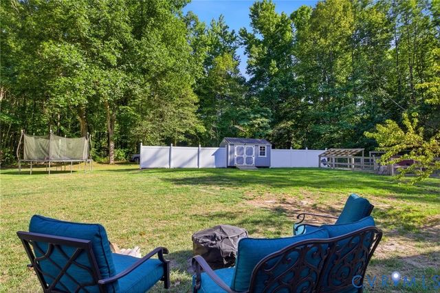 8405 E Patrick Henry Rd, Ashland, VA 23005