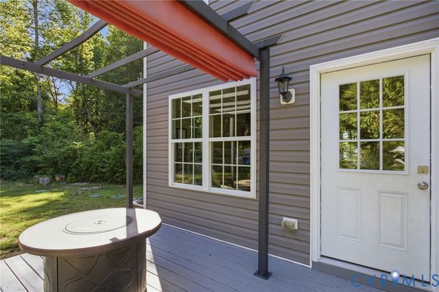 8405 E Patrick Henry Rd, Ashland, VA 23005