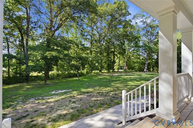 8405 E Patrick Henry Rd, Ashland, VA 23005