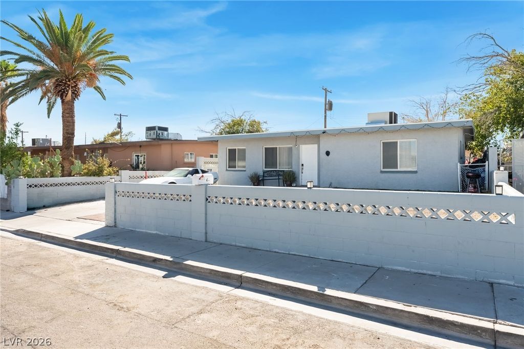 321 North West Princeton Street N/A, Las Vegas, NV 89107 — photo 2