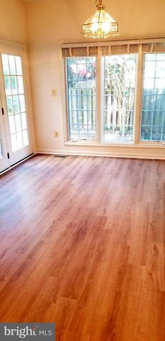 464 WINDING ROSE DR, Rockville, MD 20850