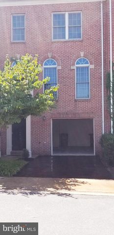 464 WINDING ROSE DR, Rockville, MD 20850