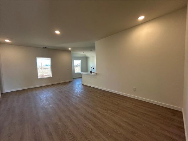 10124 Pennington Street, Harrah, OK 73045