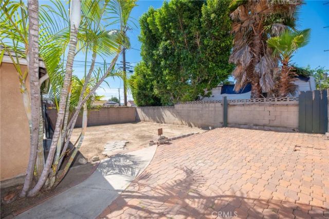 1823 N Rowan, Los Angeles, CA 90032