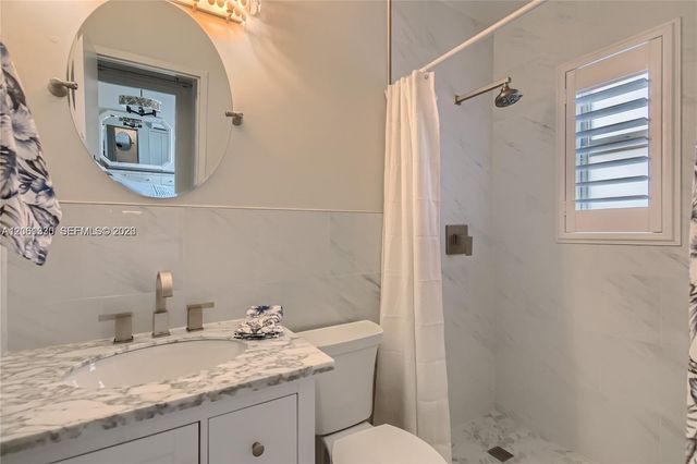 1504 S Surf Road 65, Hollywood, FL 33019