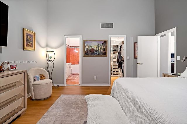 2669 S Parkview Dr, Hallandale Beach, FL 33009