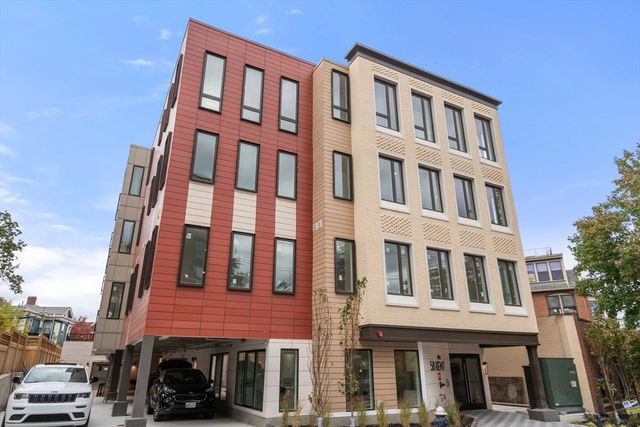 58 Kent 304, Brookline, MA 02445