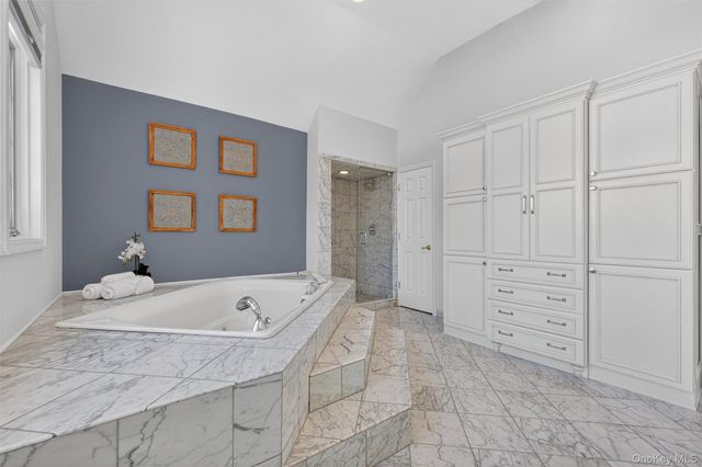 141 Sidney Court, Yorktown Heights, NY 10598