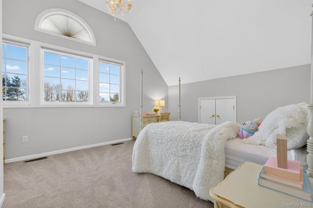 141 Sidney Court, Yorktown Heights, NY 10598