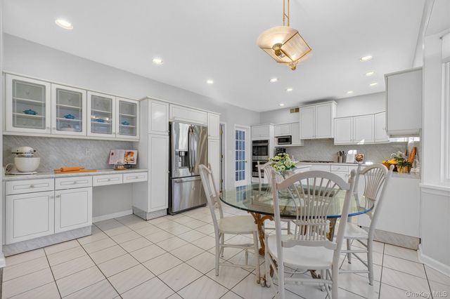 141 Sidney Court, Yorktown Heights, NY 10598