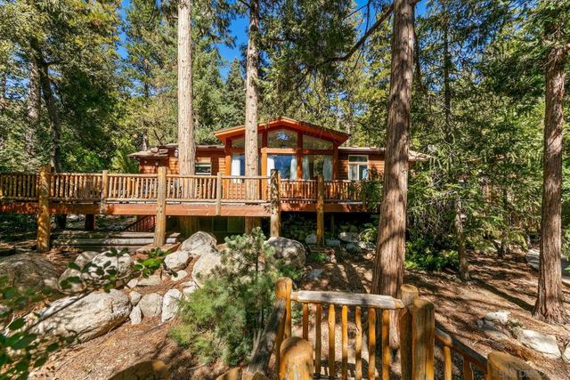 24655 Upper Rim Rock Road, Idyllwild, CA 92549