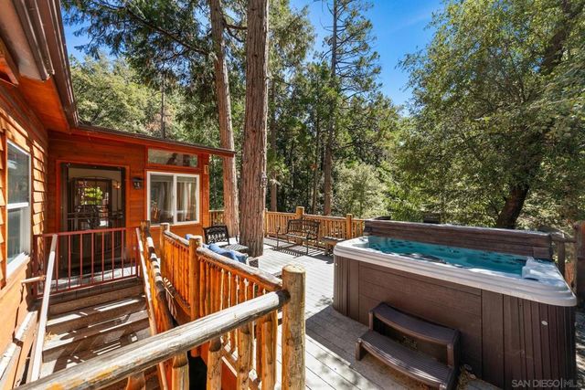 24655 Upper Rim Rock Road, Idyllwild, CA 92549