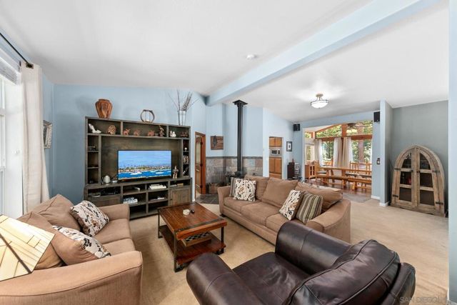 24655 Upper Rim Rock Road, Idyllwild, CA 92549