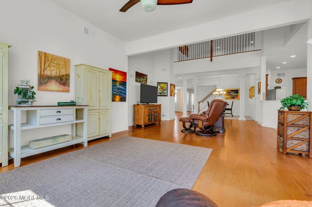 87 Bayville Way, Waretown, NJ 08758