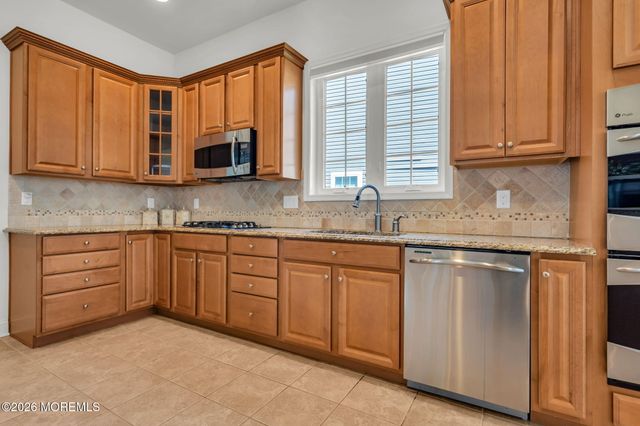 87 Bayville Way, Waretown, NJ 08758