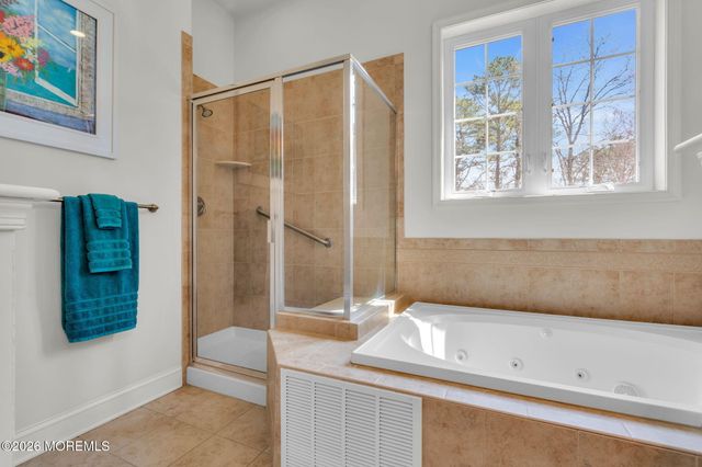 87 Bayville Way, Waretown, NJ 08758