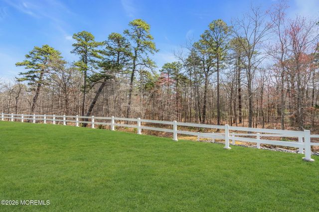 87 Bayville Way, Waretown, NJ 08758