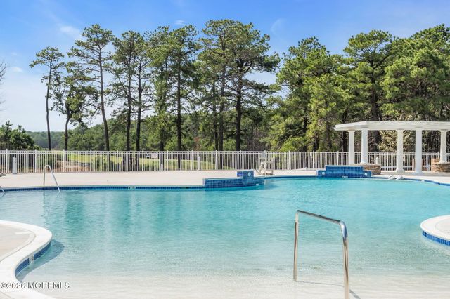 87 Bayville Way, Waretown, NJ 08758