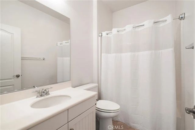 570 Olazabal Dr, Hemet, CA 92545