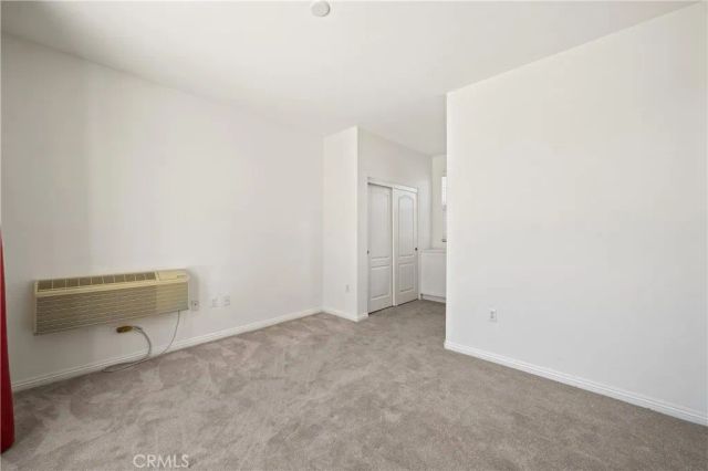 570 Olazabal Dr, Hemet, CA 92545