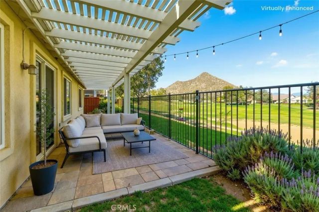 570 Olazabal Dr, Hemet, CA 92545