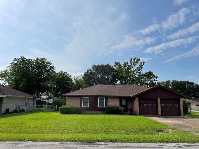 1733 Brumbelow Street, Rosenberg, TX 77471