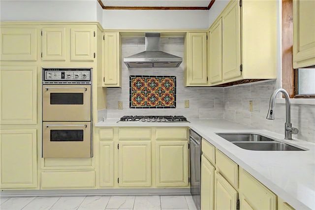 1612 Treehouse Trail, College Station, TX 77845