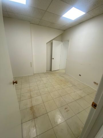 7350 W COLLEGE Drive 205, Palos Heights, IL 60463