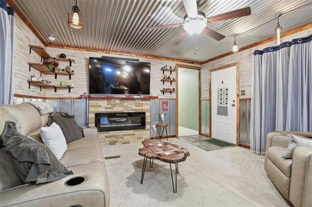 16348 Willie Road, Iowa, LA 70647