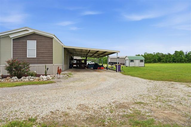 16348 Willie Road, Iowa, LA 70647