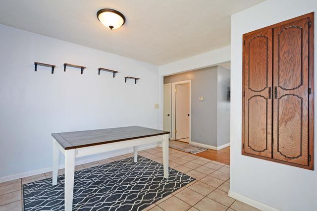 2083 Orange Avenue E, Saint Paul, MN 55119