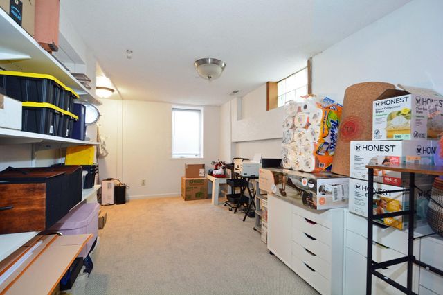 2083 Orange Avenue E, Saint Paul, MN 55119