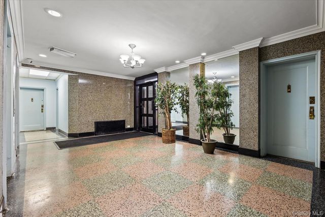83-77 Woodhaven Boulevard 3F, Woodhaven, NY 11421