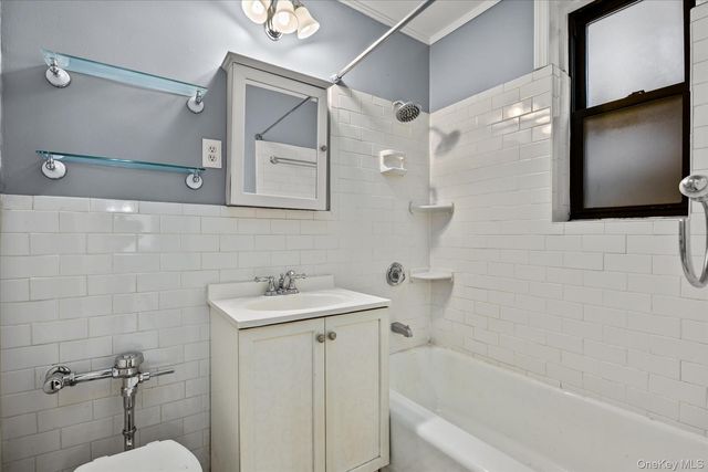 83-77 Woodhaven Boulevard 3F, Woodhaven, NY 11421