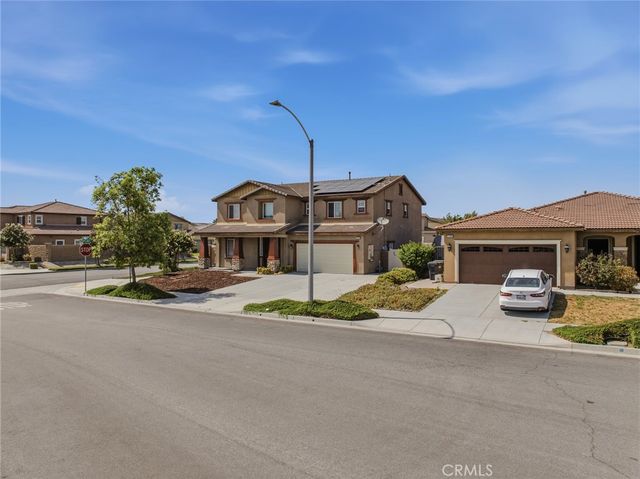 13998 Agate Court, Eastvale, CA 92880