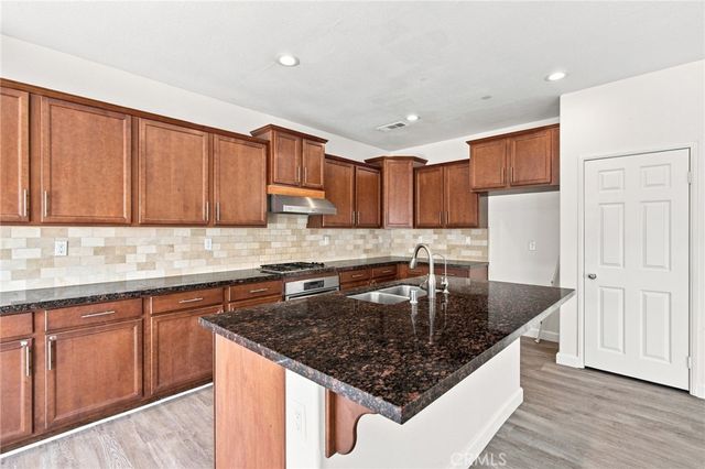 13998 Agate Court, Eastvale, CA 92880