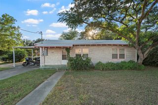 1500 J J Flewellen Road, Waco, TX 76704