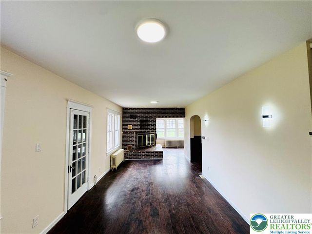 2619 Broad Street, Palmer Twp, PA 18045