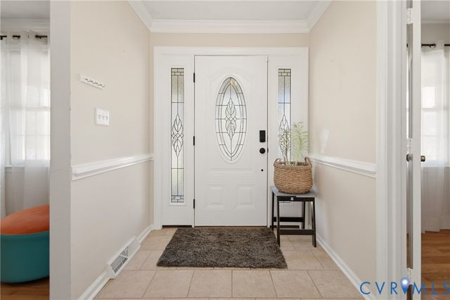 107 Oxford Rd, Hopewell, VA 23860