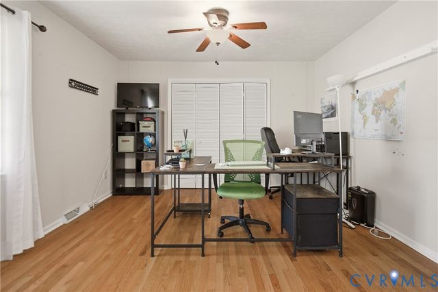 107 Oxford Rd, Hopewell, VA 23860