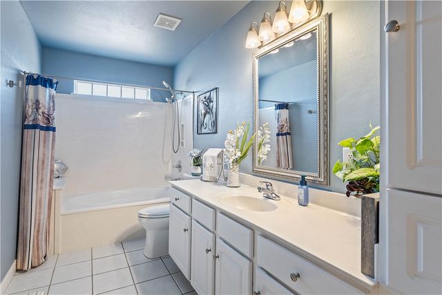 2406 Marylane Drive, Rogers, AR 72756