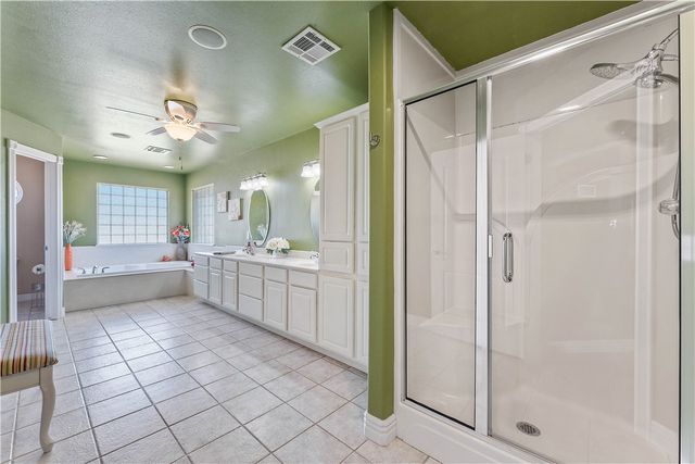 2406 Marylane Drive, Rogers, AR 72756