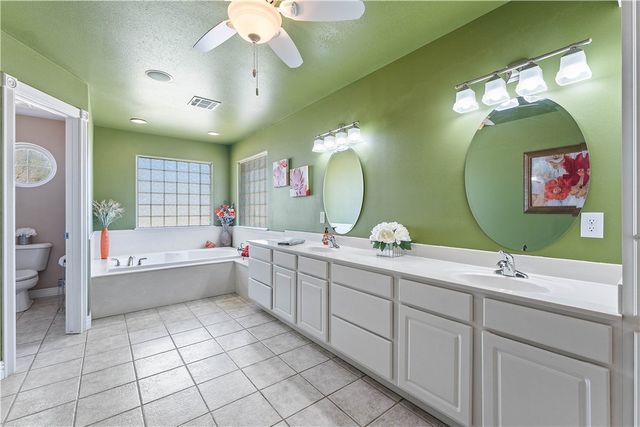 2406 Marylane Drive, Rogers, AR 72756