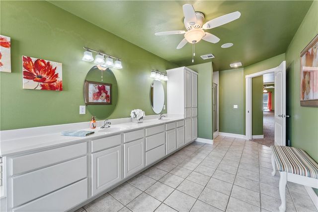 2406 Marylane Drive, Rogers, AR 72756