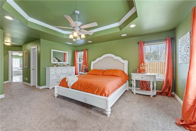 2406 Marylane Drive, Rogers, AR 72756