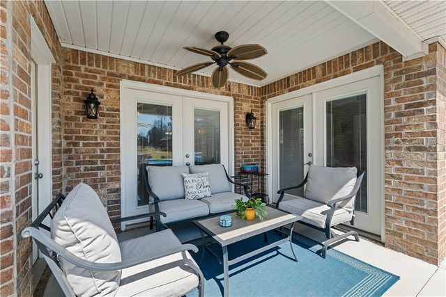 2406 Marylane Drive, Rogers, AR 72756