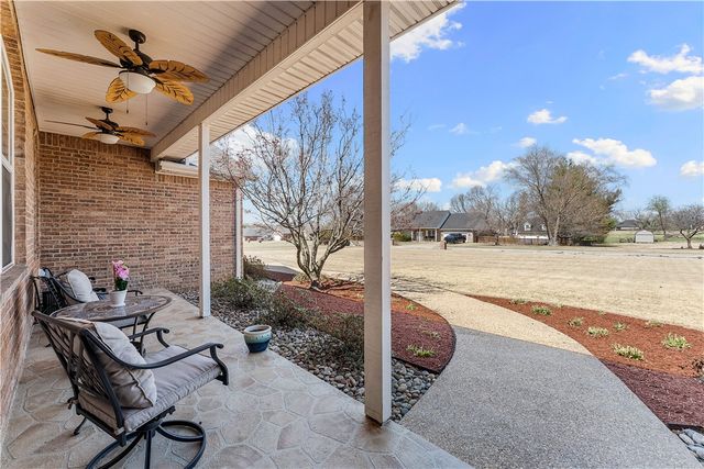 2406 Marylane Drive, Rogers, AR 72756