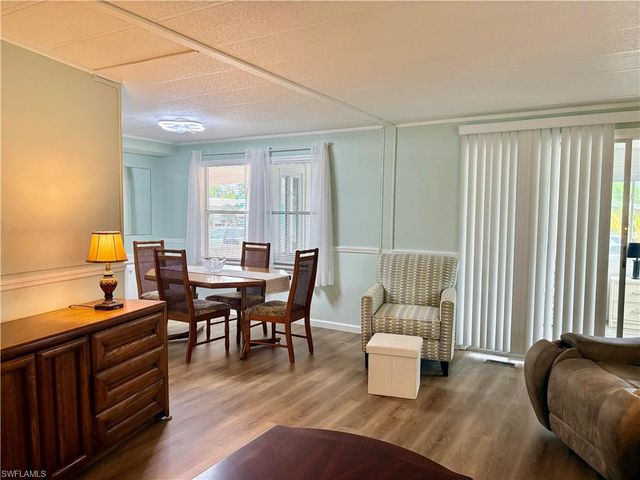 2785 Wedgewood DR, North Fort Myers, FL 33917
