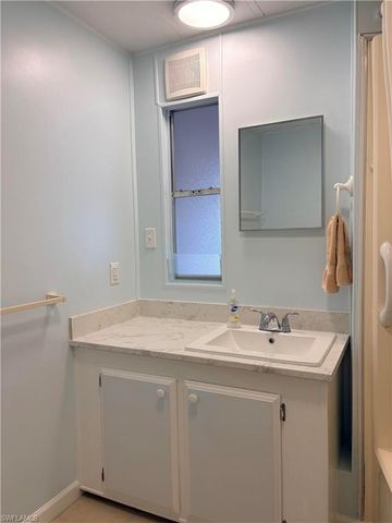 2785 Wedgewood DR, North Fort Myers, FL 33917